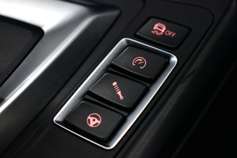 BMW Mシリーズ M4 ｶﾌﾞﾘｵﾚ ｺﾝﾍﾟﾃｨｼｮﾝ 450馬力 LCI後期  1ｵｰﾅｰ ｿﾉﾏﾍﾞｰｼﾞｭﾚｻﾞｰﾒﾘﾉ ﾚｻﾞｰﾀﾞｯｼｭﾎﾞｰﾄﾞ 可変Mｻｽ ﾍｷｻｺﾞﾅﾙLED&ﾃｰﾙ ｴｱｶﾗｰ LCW 専用鍛造20AW ﾀｯﾁﾊﾟﾈﾙﾅﾋﾞBｶﾒﾗ ﾊｰﾏﾝｶｰﾄﾞﾝ 2年保証