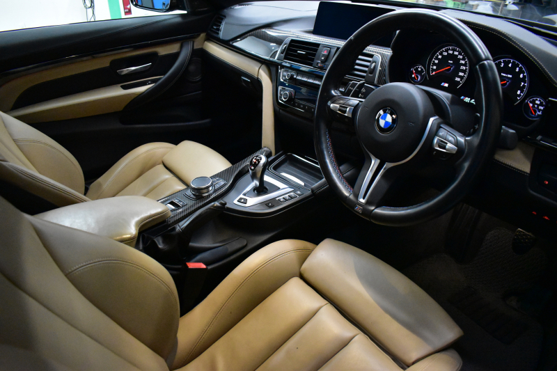 BMW Mシリーズ M4 ｶﾌﾞﾘｵﾚ ｺﾝﾍﾟﾃｨｼｮﾝ 450馬力 LCI後期  1ｵｰﾅｰ ｿﾉﾏﾍﾞｰｼﾞｭﾚｻﾞｰﾒﾘﾉ ﾚｻﾞｰﾀﾞｯｼｭﾎﾞｰﾄﾞ 可変Mｻｽ ﾍｷｻｺﾞﾅﾙLED&ﾃｰﾙ ｴｱｶﾗｰ LCW 専用鍛造20AW ﾀｯﾁﾊﾟﾈﾙﾅﾋﾞBｶﾒﾗ ﾊｰﾏﾝｶｰﾄﾞﾝ 2年保証