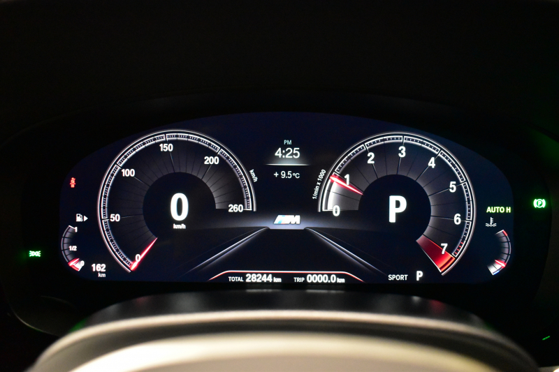 BMW 5シリーズ 530i Mｽﾎﾟｰﾂ 高出力ﾓﾃﾞﾙ ﾊｲﾗｲﾝP 型式変更後ﾓﾃﾞﾙ「ABA-JR20」 全席ﾋｰﾀｰ付黒革 全面液晶ﾒｰﾀｰ LEDﾍｯﾄﾞﾗｲﾄ 追従ACC HUD 車線変更&逸脱警告 衝突軽減B ﾀｯﾁﾊﾟﾈﾙ対応iﾄﾞﾗｲﾌﾞHDDﾅﾋﾞﾌﾙｾｸﾞ 全周囲ｶﾒﾗ3Dﾋﾞｭｰ Bｶﾒﾗ 電動ﾄﾗﾝｸ 19AW 2年保証