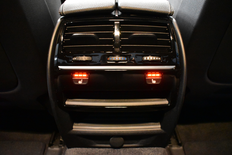 BMW 5シリーズ 530i Mｽﾎﾟｰﾂ 高出力ﾓﾃﾞﾙ ﾊｲﾗｲﾝP 型式変更後ﾓﾃﾞﾙ「ABA-JR20」 全席ﾋｰﾀｰ付黒革 全面液晶ﾒｰﾀｰ LEDﾍｯﾄﾞﾗｲﾄ 追従ACC HUD 車線変更&逸脱警告 衝突軽減B ﾀｯﾁﾊﾟﾈﾙ対応iﾄﾞﾗｲﾌﾞHDDﾅﾋﾞﾌﾙｾｸﾞ 全周囲ｶﾒﾗ3Dﾋﾞｭｰ Bｶﾒﾗ 電動ﾄﾗﾝｸ 19AW 2年保証