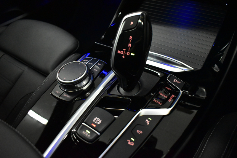 BMW X3 M40i ｾﾚｸﾄ&ﾊｲﾗｲﾝﾊﾟｯｹｰｼﾞ ﾊﾟﾉﾗﾏｻﾝﾙｰﾌ ﾗｲﾌﾞｺｸﾋﾟｯﾄ 可変Mｻｽ 全席ﾋｰﾀｰ付黒革 ﾊｰﾏﾝｶｰﾄﾞﾝ 21AW 追従ACC HUD ｽﾃｱﾘﾝｸﾞｻﾎﾟｰﾄ ﾀｯﾁﾊﾟﾈﾙﾅﾋﾞ ﾌﾙｾｸﾞ 全周囲ｶﾒﾗ3Dﾋﾞｭｰ LEDﾍｯﾄﾞﾗｲﾄ 電動Rｹﾞｰﾄ 2年保証