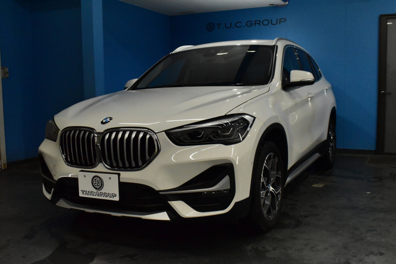 BMW X1 Xdrive18d Xﾗｲﾝ LCI後期 ﾌｪｲｽﾘﾌﾄ後 令和7年5月迄新車保証 4WD ｱﾄﾞﾊﾞﾝｽﾄﾞｱｸﾃｨﾌﾞｾｰﾌﾃｨ&ﾊｲﾗｲﾝ&ｺﾝﾌｫｰﾄP 追従ACC ﾋｰﾀｰ付電動黒革 LEDﾍｯﾄﾞﾗｲﾄ 18AW 車線逸脱&歩行者警告 衝突軽減B ﾀｯﾁﾊﾟﾈﾙﾅﾋﾞ Bｶﾒﾗ 前後PDC 駐車ｱｼｽﾄ 電動Rｹﾞｰﾄ ｽﾏｰﾄｷｰ  2年保証