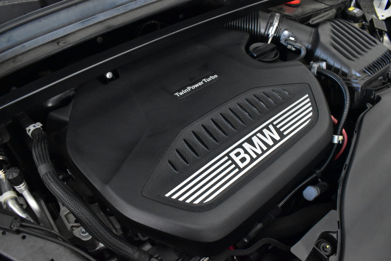 BMW X1 Xdrive18d Xﾗｲﾝ LCI後期 ﾌｪｲｽﾘﾌﾄ後 令和7年5月迄新車保証 4WD ｱﾄﾞﾊﾞﾝｽﾄﾞｱｸﾃｨﾌﾞｾｰﾌﾃｨ&ﾊｲﾗｲﾝ&ｺﾝﾌｫｰﾄP 追従ACC ﾋｰﾀｰ付電動黒革 LEDﾍｯﾄﾞﾗｲﾄ 18AW 車線逸脱&歩行者警告 衝突軽減B ﾀｯﾁﾊﾟﾈﾙﾅﾋﾞ Bｶﾒﾗ 前後PDC 駐車ｱｼｽﾄ 電動Rｹﾞｰﾄ ｽﾏｰﾄｷｰ  2年保証