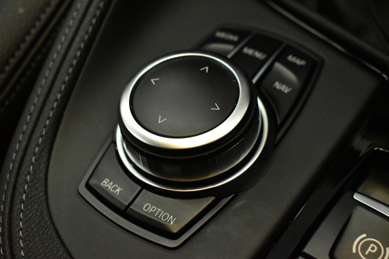 BMW X1 Xdrive18d Xﾗｲﾝ LCI後期 ﾌｪｲｽﾘﾌﾄ後 令和7年5月迄新車保証 4WD ｱﾄﾞﾊﾞﾝｽﾄﾞｱｸﾃｨﾌﾞｾｰﾌﾃｨ&ﾊｲﾗｲﾝ&ｺﾝﾌｫｰﾄP 追従ACC ﾋｰﾀｰ付電動黒革 LEDﾍｯﾄﾞﾗｲﾄ 18AW 車線逸脱&歩行者警告 衝突軽減B ﾀｯﾁﾊﾟﾈﾙﾅﾋﾞ Bｶﾒﾗ 前後PDC 駐車ｱｼｽﾄ 電動Rｹﾞｰﾄ ｽﾏｰﾄｷｰ  2年保証