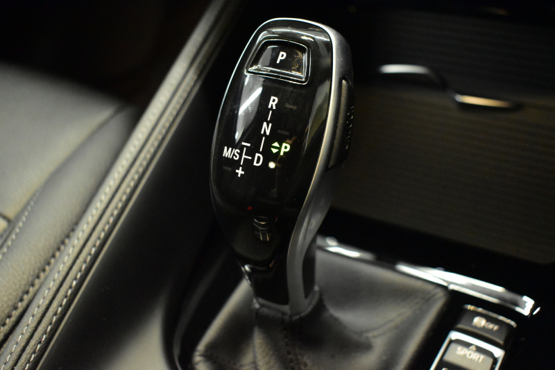 BMW X1 Xdrive18d Xﾗｲﾝ LCI後期 ﾌｪｲｽﾘﾌﾄ後 令和7年5月迄新車保証 4WD ｱﾄﾞﾊﾞﾝｽﾄﾞｱｸﾃｨﾌﾞｾｰﾌﾃｨ&ﾊｲﾗｲﾝ&ｺﾝﾌｫｰﾄP 追従ACC ﾋｰﾀｰ付電動黒革 LEDﾍｯﾄﾞﾗｲﾄ 18AW 車線逸脱&歩行者警告 衝突軽減B ﾀｯﾁﾊﾟﾈﾙﾅﾋﾞ Bｶﾒﾗ 前後PDC 駐車ｱｼｽﾄ 電動Rｹﾞｰﾄ ｽﾏｰﾄｷｰ  2年保証