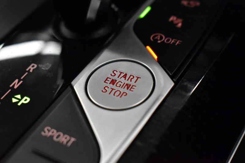 BMW 4シリーズ M440i xDriveｸﾞﾗﾝｸｰﾍﾟ 1ｵｰﾅｰ ﾋｰﾀｰ付茶革Mｽﾎﾟｰﾂｼｰﾄ 19AW ﾚｰｻﾞｰLEDﾍｯﾄﾞﾗｲﾄ HUD Mｽﾎﾟｰﾂﾃﾞﾌ&ﾌﾞﾚｰｷ 可変Mｻｽ ﾗｲﾌﾞｺｯｸﾋﾟｯﾄ全周囲ｶﾒﾗ Pｱｼｽﾄ LCW Apple Car Play ﾌﾙｾｸﾞ harman/kardon 電動Rｹﾞｰﾄ 2年保証