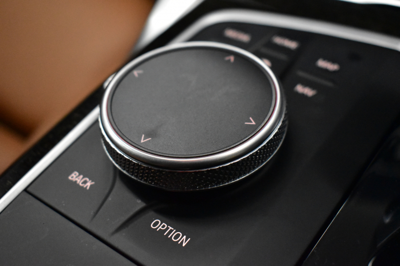 BMW 4シリーズ M440i xDriveｸﾞﾗﾝｸｰﾍﾟ 1ｵｰﾅｰ ﾋｰﾀｰ付茶革Mｽﾎﾟｰﾂｼｰﾄ 19AW ﾚｰｻﾞｰLEDﾍｯﾄﾞﾗｲﾄ HUD Mｽﾎﾟｰﾂﾃﾞﾌ&ﾌﾞﾚｰｷ 可変Mｻｽ ﾗｲﾌﾞｺｯｸﾋﾟｯﾄ全周囲ｶﾒﾗ Pｱｼｽﾄ LCW Apple Car Play ﾌﾙｾｸﾞ harman/kardon 電動Rｹﾞｰﾄ 2年保証