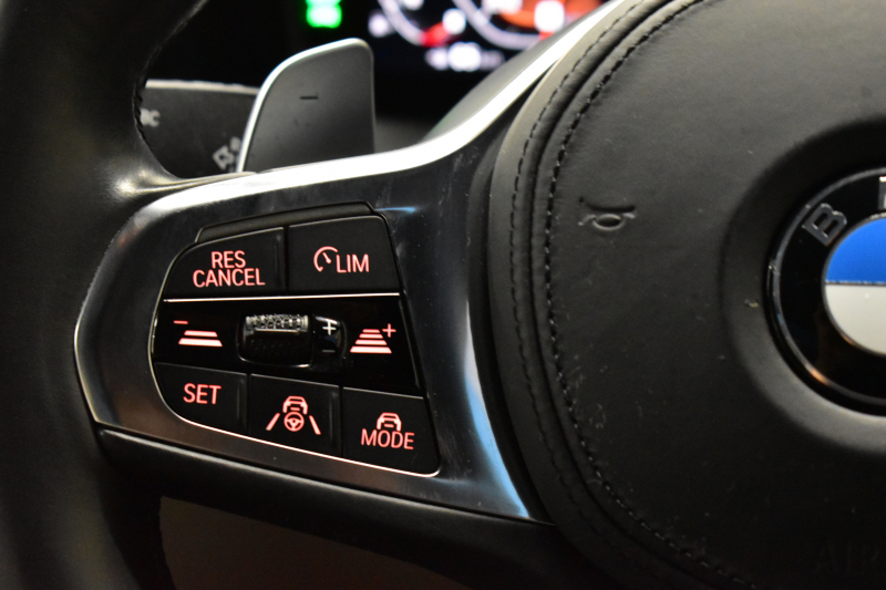 BMW 3シリーズ M340i Xﾄﾞﾗｲﾌﾞ ｲﾉﾍﾞｰｼｮﾝP ﾋｰﾀｰ付ｵｲｽﾀｰﾚｻﾞｰ ACC HUD ﾚｰｻﾞｰLEDﾗｲﾄ 可変Mｻｽ 19AW Mｽﾎﾟｰﾂﾌﾞﾚｰｷ ｼﾞｪｽﾁｬｰC付ﾀｯﾁﾊﾟﾈﾙﾅﾋﾞ全周囲ｶﾒﾗ ﾊｰﾏﾝｶｰﾄﾞﾝ 側面衝突&車線変更&逸脱警告 2年保証