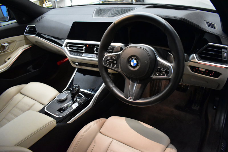 BMW 3シリーズ M340i Xﾄﾞﾗｲﾌﾞ ｲﾉﾍﾞｰｼｮﾝP ﾋｰﾀｰ付ｵｲｽﾀｰﾚｻﾞｰ ACC HUD ﾚｰｻﾞｰLEDﾗｲﾄ 可変Mｻｽ 19AW Mｽﾎﾟｰﾂﾌﾞﾚｰｷ ｼﾞｪｽﾁｬｰC付ﾀｯﾁﾊﾟﾈﾙﾅﾋﾞ全周囲ｶﾒﾗ ﾊｰﾏﾝｶｰﾄﾞﾝ 側面衝突&車線変更&逸脱警告 2年保証