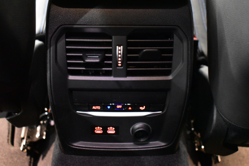 BMW 3シリーズ M340i Xﾄﾞﾗｲﾌﾞ ｻﾝﾙｰﾌ ｲﾉﾍﾞｰｼｮﾝP ﾋｰﾀｰ付黒革 ACC HUD ﾚｰｻﾞｰLEDﾗｲﾄ 可変Mｻｽ 19AW Mｽﾎﾟｰﾂﾌﾞﾚｰｷ ｼﾞｪｽﾁｬｰC付ﾀｯﾁﾊﾟﾈﾙﾅﾋﾞ全周囲ｶﾒﾗ ﾊｰﾏﾝｶｰﾄﾞﾝ 側面衝突&車線変更&逸脱警告 2年保証