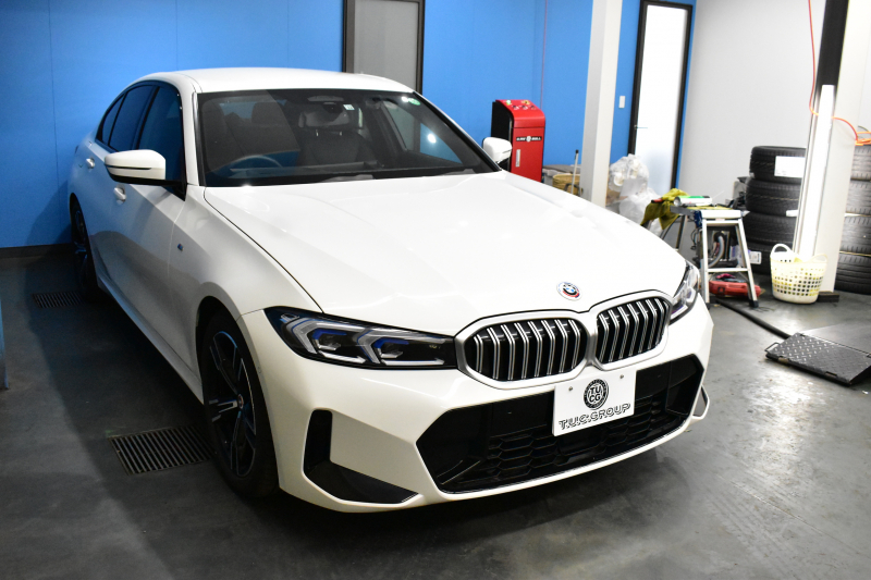 BMW 3シリーズ 320i Mｽﾎﾟｰﾂ 新車保証R7年12月迄 LCI後期 ﾊｲﾗｲﾝP ｶｰﾌﾞﾄﾞﾃﾞｨｽﾌﾟﾚｲ ﾋｰﾀｰ付黒革 LEDﾍｯﾄﾞﾗｲﾄ 電動ﾄﾗﾝｸ 18AW BMWﾗｲﾌﾞｺｯｸﾋﾟｯﾄ Bｶﾒﾗ ｱｯﾌﾟﾙｶｰﾌﾟﾚｲ  ACC HUD 車線変更&逸脱&歩行者警告 2年保証