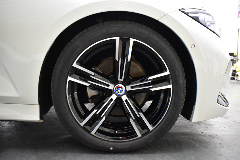 BMW 3シリーズ 320i Mｽﾎﾟｰﾂ 新車保証R7年12月迄 LCI後期 ﾊｲﾗｲﾝP ｶｰﾌﾞﾄﾞﾃﾞｨｽﾌﾟﾚｲ ﾋｰﾀｰ付黒革 LEDﾍｯﾄﾞﾗｲﾄ 電動ﾄﾗﾝｸ 18AW BMWﾗｲﾌﾞｺｯｸﾋﾟｯﾄ Bｶﾒﾗ ｱｯﾌﾟﾙｶｰﾌﾟﾚｲ  ACC HUD 車線変更&逸脱&歩行者警告 2年保証