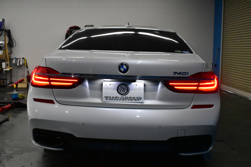 BMW 7シリーズ 740i Mｽﾎﾟｰﾂ ｻﾝﾙｰﾌ ﾚｰｻﾞｰLEDﾍｯﾄﾞﾗｲﾄ 全席ﾋｰﾀｰ 前席ﾏｯｻｰｼﾞ&ﾍﾞﾝﾁﾚｰｼｮﾝ付茶革 20AW ACC HUD ﾊｰﾏﾝｶｰﾄﾞﾝ ﾀｯﾁﾊﾟﾈﾙﾅﾋﾞ3Dﾋﾞｭｰﾌﾙｾｸﾞ LCW 液晶ﾒｰﾀｰ 20AW 車線逸脱&歩行者警告 衝突軽減ﾌﾞﾚｰｷ 電動ﾄﾗﾝｸ 2年保証