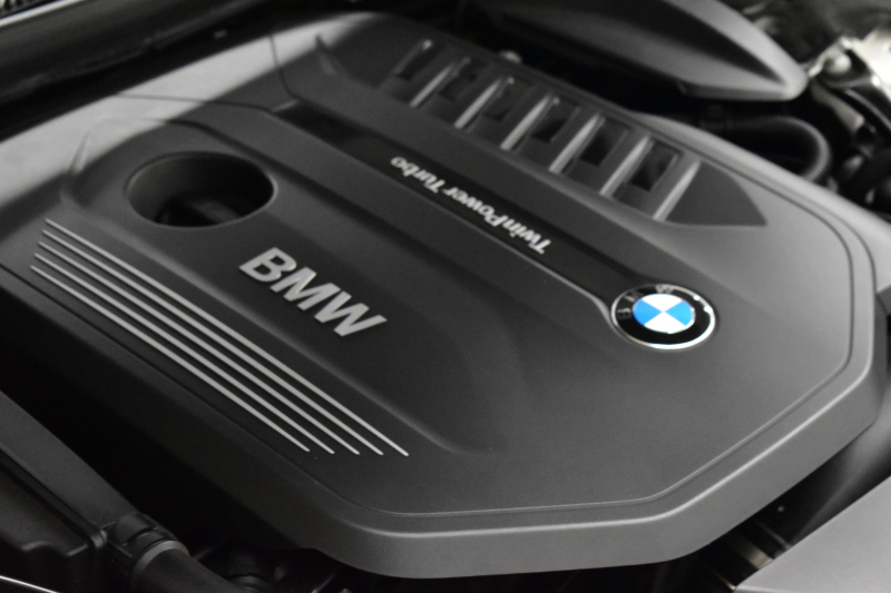 BMW 7シリーズ 740i Mｽﾎﾟｰﾂ ｻﾝﾙｰﾌ ﾚｰｻﾞｰLEDﾍｯﾄﾞﾗｲﾄ 全席ﾋｰﾀｰ 前席ﾏｯｻｰｼﾞ&ﾍﾞﾝﾁﾚｰｼｮﾝ付茶革 20AW ACC HUD ﾊｰﾏﾝｶｰﾄﾞﾝ ﾀｯﾁﾊﾟﾈﾙﾅﾋﾞ3Dﾋﾞｭｰﾌﾙｾｸﾞ LCW 液晶ﾒｰﾀｰ 20AW 車線逸脱&歩行者警告 衝突軽減ﾌﾞﾚｰｷ 電動ﾄﾗﾝｸ 2年保証