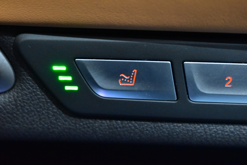 BMW 7シリーズ 740i Mｽﾎﾟｰﾂ ｻﾝﾙｰﾌ ﾚｰｻﾞｰLEDﾍｯﾄﾞﾗｲﾄ 全席ﾋｰﾀｰ 前席ﾏｯｻｰｼﾞ&ﾍﾞﾝﾁﾚｰｼｮﾝ付茶革 20AW ACC HUD ﾊｰﾏﾝｶｰﾄﾞﾝ ﾀｯﾁﾊﾟﾈﾙﾅﾋﾞ3Dﾋﾞｭｰﾌﾙｾｸﾞ LCW 液晶ﾒｰﾀｰ 20AW 車線逸脱&歩行者警告 衝突軽減ﾌﾞﾚｰｷ 電動ﾄﾗﾝｸ 2年保証