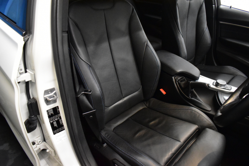 BMW 3シリーズ 320dﾂｰﾘﾝｸﾞ Mｽﾎﾟｰﾂｴﾃﾞｨｼｮﾝｼｬﾄﾞｰ LCI後期限定8C20ｴﾝｼﾞﾝ ﾋｰﾀｰ付黒革 専用ﾀﾞｰｸLEDﾍｯﾄﾞﾗｲﾄ&ﾃｰﾙ 液晶ﾒｰﾀｰ 追従ACC ﾀｯﾁﾊﾟﾈﾙHDDﾅﾋﾞ 車線変更&逸脱&歩行者警告 衝突軽減ﾌﾞﾚｰｷ  19AW 電動Rｹﾞｰﾄ 前後PDC Bｶﾒﾗ  2年保証