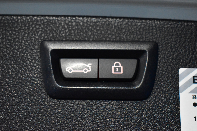 BMW 3シリーズ 320dﾂｰﾘﾝｸﾞ Mｽﾎﾟｰﾂｴﾃﾞｨｼｮﾝｼｬﾄﾞｰ LCI後期限定8C20ｴﾝｼﾞﾝ ﾋｰﾀｰ付黒革 専用ﾀﾞｰｸLEDﾍｯﾄﾞﾗｲﾄ&ﾃｰﾙ 液晶ﾒｰﾀｰ 追従ACC ﾀｯﾁﾊﾟﾈﾙHDDﾅﾋﾞ 車線変更&逸脱&歩行者警告 衝突軽減ﾌﾞﾚｰｷ  19AW 電動Rｹﾞｰﾄ 前後PDC Bｶﾒﾗ  2年保証