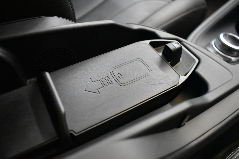 BMW X1 Xdrive18d Mｽﾎﾟｰﾂ LCI後期 ﾌｪｲｽﾘﾌﾄ後 1ｵｰﾅｰ 4WD ｾﾚｸﾄ&ｱﾄﾞﾊﾞﾝｽﾄﾞｱｸﾃｨﾌﾞｾｰﾌﾃｨ&ﾊｲﾗｲﾝ&ｺﾝﾌｫｰﾄP ﾊﾟﾉﾗﾏｶﾞﾗｽｻﾝﾙｰﾌ ACC ﾋｰﾀｰ付電動黒革 LEDﾍｯﾄﾞﾗｲﾄ 18AW 車線逸脱&歩行者警告 衝突軽減B ﾀｯﾁﾊﾟﾈﾙﾅﾋﾞ Bｶﾒﾗ 電動Rｹﾞｰﾄ 2年保証