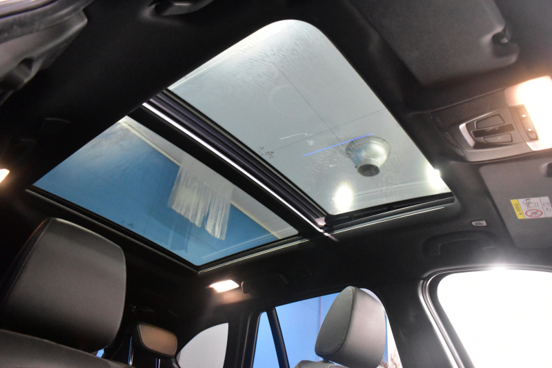 BMW X1 Xdrive18d Mｽﾎﾟｰﾂ LCI後期 ﾌｪｲｽﾘﾌﾄ後 1ｵｰﾅｰ 4WD ｾﾚｸﾄ&ｱﾄﾞﾊﾞﾝｽﾄﾞｱｸﾃｨﾌﾞｾｰﾌﾃｨ&ﾊｲﾗｲﾝ&ｺﾝﾌｫｰﾄP ﾊﾟﾉﾗﾏｶﾞﾗｽｻﾝﾙｰﾌ ACC ﾋｰﾀｰ付電動黒革 LEDﾍｯﾄﾞﾗｲﾄ 18AW 車線逸脱&歩行者警告 衝突軽減B ﾀｯﾁﾊﾟﾈﾙﾅﾋﾞ Bｶﾒﾗ 電動Rｹﾞｰﾄ 2年保証