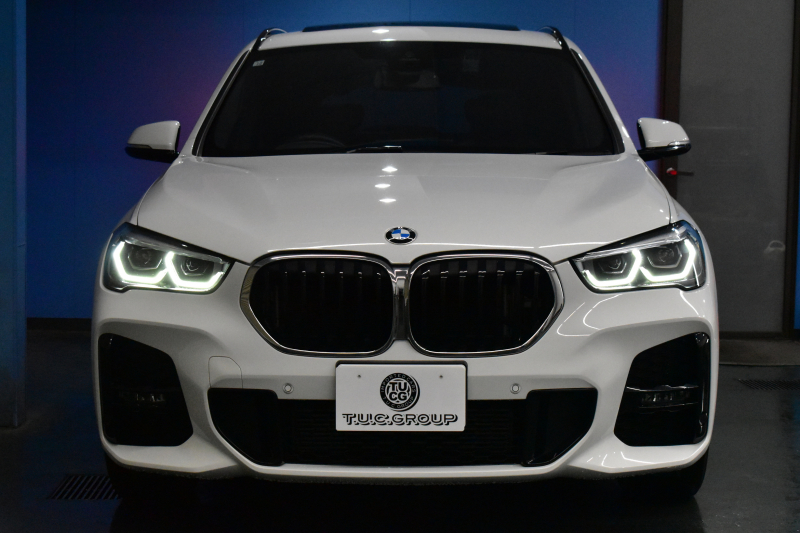 BMW X1 Xdrive18d Mｽﾎﾟｰﾂ LCI後期 ﾌｪｲｽﾘﾌﾄ後 1ｵｰﾅｰ 4WD ｾﾚｸﾄ&ｱﾄﾞﾊﾞﾝｽﾄﾞｱｸﾃｨﾌﾞｾｰﾌﾃｨ&ﾊｲﾗｲﾝ&ｺﾝﾌｫｰﾄP ﾊﾟﾉﾗﾏｶﾞﾗｽｻﾝﾙｰﾌ ACC ﾋｰﾀｰ付電動黒革 LEDﾍｯﾄﾞﾗｲﾄ 18AW 車線逸脱&歩行者警告 衝突軽減B ﾀｯﾁﾊﾟﾈﾙﾅﾋﾞ Bｶﾒﾗ 電動Rｹﾞｰﾄ 2年保証