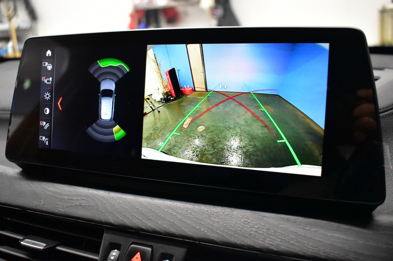 BMW X1 Xdrive18d Mｽﾎﾟｰﾂ LCI後期 ﾌｪｲｽﾘﾌﾄ後 1ｵｰﾅｰ 4WD ｾﾚｸﾄ&ｱﾄﾞﾊﾞﾝｽﾄﾞｱｸﾃｨﾌﾞｾｰﾌﾃｨ&ﾊｲﾗｲﾝ&ｺﾝﾌｫｰﾄP ﾊﾟﾉﾗﾏｶﾞﾗｽｻﾝﾙｰﾌ ACC ﾋｰﾀｰ付電動黒革 LEDﾍｯﾄﾞﾗｲﾄ 18AW 車線逸脱&歩行者警告 衝突軽減B ﾀｯﾁﾊﾟﾈﾙﾅﾋﾞ Bｶﾒﾗ 電動Rｹﾞｰﾄ 2年保証