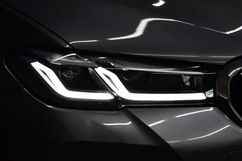 BMW 5シリーズ 530e Mｽﾎﾟｰﾂ LCI後期 PHEV ｴｸｽｸﾙｰｼﾌﾞﾅｯﾊﾟﾚｻﾞｰP 全席ﾋｰﾀｰ&Fﾍﾞﾝﾁﾚｰｼｮﾝ付ﾌﾞﾗｯｸﾅｯﾊﾟﾚｻﾞｰ LEDﾍｯﾄﾞﾗｲﾄ 可変ｻｽﾍﾟﾝｼｮﾝ ﾗｲﾌﾞｺｸﾋﾟｯﾄ ACC HUD LCW ﾀｯﾁﾊﾟﾈﾙﾅﾋﾞ全周囲ｶﾒﾗ ﾌﾙｾｸﾞ 電動ﾄﾗﾝｸ Mｽﾎﾟｰﾂﾌﾞﾚｰｷ  2年保証