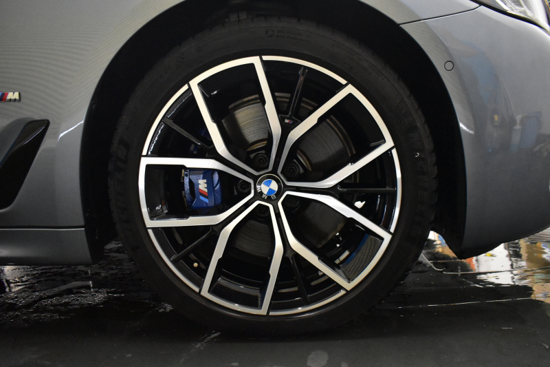 BMW 5シリーズ 530e Mｽﾎﾟｰﾂ LCI後期 PHEV ｴｸｽｸﾙｰｼﾌﾞﾅｯﾊﾟﾚｻﾞｰP 全席ﾋｰﾀｰ&Fﾍﾞﾝﾁﾚｰｼｮﾝ付ﾌﾞﾗｯｸﾅｯﾊﾟﾚｻﾞｰ LEDﾍｯﾄﾞﾗｲﾄ 可変ｻｽﾍﾟﾝｼｮﾝ ﾗｲﾌﾞｺｸﾋﾟｯﾄ ACC HUD LCW ﾀｯﾁﾊﾟﾈﾙﾅﾋﾞ全周囲ｶﾒﾗ ﾌﾙｾｸﾞ 電動ﾄﾗﾝｸ Mｽﾎﾟｰﾂﾌﾞﾚｰｷ  2年保証