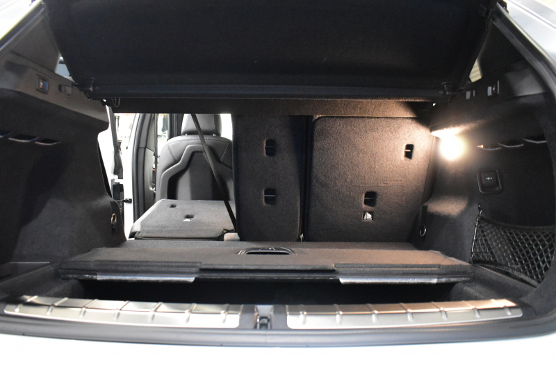 BMW X1 Xdrive20i Mｽﾎﾟｰﾂ 4WD 中期ﾓﾃﾞﾙ  ｱﾄﾞﾊﾞﾝｽﾄﾞｱｸﾃｨﾌﾞｾｰﾌﾃｨP 追従ACC HUD ﾋｰﾀｰ付電動黒革 ﾀｯﾁﾊﾟﾈﾙﾅﾋﾞBｶﾒﾗ Pｱｼｽﾄ前後PDC LEDﾍｯﾄﾞﾗｲﾄ 衝突軽減 車線逸脱&歩行者警告 電動Rｹﾞｰﾄ ﾄﾞﾗﾊﾟﾌｫ 2年保証