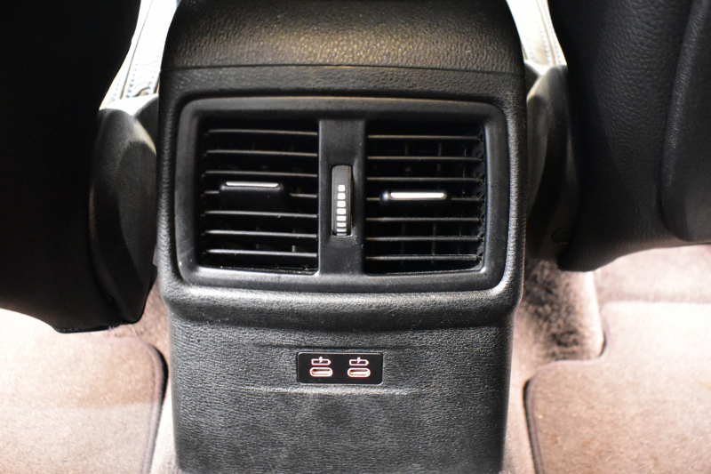 BMW X1 Xdrive20i Mｽﾎﾟｰﾂ 4WD 中期ﾓﾃﾞﾙ  ｱﾄﾞﾊﾞﾝｽﾄﾞｱｸﾃｨﾌﾞｾｰﾌﾃｨP 追従ACC HUD ﾋｰﾀｰ付電動黒革 ﾀｯﾁﾊﾟﾈﾙﾅﾋﾞBｶﾒﾗ Pｱｼｽﾄ前後PDC LEDﾍｯﾄﾞﾗｲﾄ 衝突軽減 車線逸脱&歩行者警告 電動Rｹﾞｰﾄ ﾄﾞﾗﾊﾟﾌｫ 2年保証