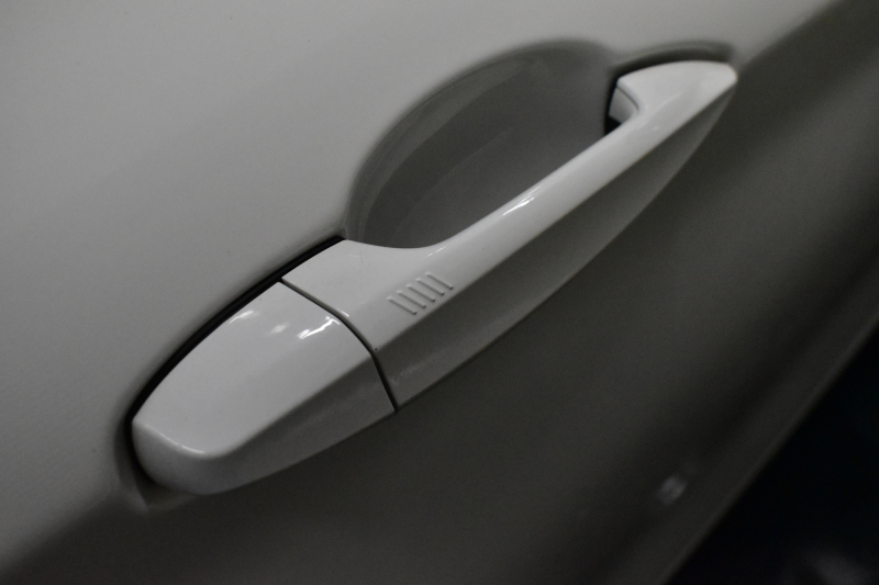 BMW X1 Xdrive20i Mｽﾎﾟｰﾂ 4WD 中期ﾓﾃﾞﾙ  ｱﾄﾞﾊﾞﾝｽﾄﾞｱｸﾃｨﾌﾞｾｰﾌﾃｨP 追従ACC HUD ﾋｰﾀｰ付電動黒革 ﾀｯﾁﾊﾟﾈﾙﾅﾋﾞBｶﾒﾗ Pｱｼｽﾄ前後PDC LEDﾍｯﾄﾞﾗｲﾄ 衝突軽減 車線逸脱&歩行者警告 電動Rｹﾞｰﾄ ﾄﾞﾗﾊﾟﾌｫ 2年保証