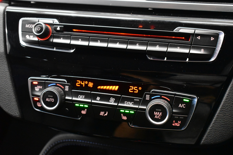 BMW X1 Xdrive20i Mｽﾎﾟｰﾂ 4WD 中期ﾓﾃﾞﾙ  ｱﾄﾞﾊﾞﾝｽﾄﾞｱｸﾃｨﾌﾞｾｰﾌﾃｨP 追従ACC HUD ﾋｰﾀｰ付電動黒革 ﾀｯﾁﾊﾟﾈﾙﾅﾋﾞBｶﾒﾗ Pｱｼｽﾄ前後PDC LEDﾍｯﾄﾞﾗｲﾄ 衝突軽減 車線逸脱&歩行者警告 電動Rｹﾞｰﾄ ﾄﾞﾗﾊﾟﾌｫ 2年保証