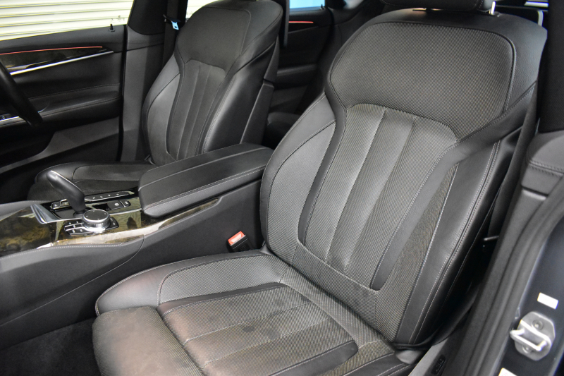 BMW 6シリーズ 640iｸﾞﾗﾝﾂｰﾘｽﾓ XﾄﾞﾗｲﾌﾞMｽﾎﾟｰﾂ 4WD ｲﾉﾍﾞｰｼｮﾝ&ｺﾝﾌｫｰﾄP ﾊﾟﾉﾗﾏｻﾝR ﾘｱｴﾝﾀｰ ﾃｲﾝﾒﾝﾄｼｽﾃﾑ 20AW LEDﾍｯﾄﾞﾗｲﾄ ACC HUD 前席ﾍﾞﾝﾁﾚｰｼｮﾝ&ﾏｯｻｰｼﾞ全席ﾋｰﾀｰ付黒革 車線変更警告 ｼﾞｪｽﾁｬｰC付ﾀｯﾁﾊﾟﾈﾙﾅﾋﾞTV 全周ｶﾒ3Dﾋﾞｭｰ 2年保証