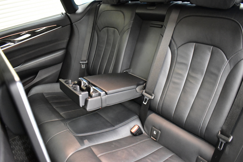 BMW 6シリーズ 640iｸﾞﾗﾝﾂｰﾘｽﾓ XﾄﾞﾗｲﾌﾞMｽﾎﾟｰﾂ 4WD ｲﾉﾍﾞｰｼｮﾝ&ｺﾝﾌｫｰﾄP ﾊﾟﾉﾗﾏｻﾝR ﾘｱｴﾝﾀｰ ﾃｲﾝﾒﾝﾄｼｽﾃﾑ 20AW LEDﾍｯﾄﾞﾗｲﾄ ACC HUD 前席ﾍﾞﾝﾁﾚｰｼｮﾝ&ﾏｯｻｰｼﾞ全席ﾋｰﾀｰ付黒革 車線変更警告 ｼﾞｪｽﾁｬｰC付ﾀｯﾁﾊﾟﾈﾙﾅﾋﾞTV 全周ｶﾒ3Dﾋﾞｭｰ 2年保証