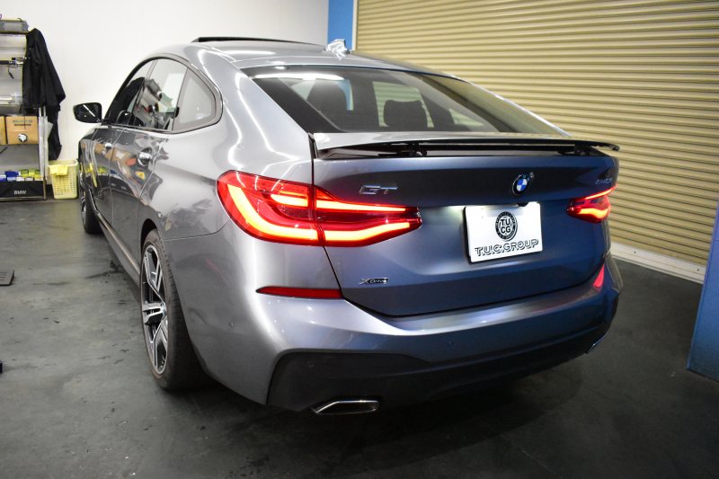 BMW 6シリーズ 640iｸﾞﾗﾝﾂｰﾘｽﾓ XﾄﾞﾗｲﾌﾞMｽﾎﾟｰﾂ 4WD ｲﾉﾍﾞｰｼｮﾝ&ｺﾝﾌｫｰﾄP ﾊﾟﾉﾗﾏｻﾝR ﾘｱｴﾝﾀｰ ﾃｲﾝﾒﾝﾄｼｽﾃﾑ 20AW LEDﾍｯﾄﾞﾗｲﾄ ACC HUD 前席ﾍﾞﾝﾁﾚｰｼｮﾝ&ﾏｯｻｰｼﾞ全席ﾋｰﾀｰ付黒革 車線変更警告 ｼﾞｪｽﾁｬｰC付ﾀｯﾁﾊﾟﾈﾙﾅﾋﾞTV 全周ｶﾒ3Dﾋﾞｭｰ 2年保証