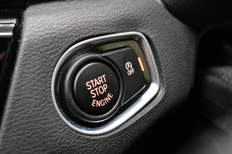 BMW X1 Xdrive20i Mｽﾎﾟｰﾂ 4WD ｱﾄﾞﾊﾞﾝｽﾄﾞｱｸﾃｨﾌﾞｾｰﾌﾃｨP 追従ACC HUD ﾋｰﾀｰ付電動黒革 ﾀｯﾁﾊﾟﾈﾙﾅﾋﾞBｶﾒﾗ Pｱｼｽﾄ前後PDC LEDﾍｯﾄﾞﾗｲﾄ 衝突軽減 車線逸脱&歩行者警告 電動Rｹﾞｰﾄ ﾄﾞﾗﾊﾟﾌｫ 2年保証