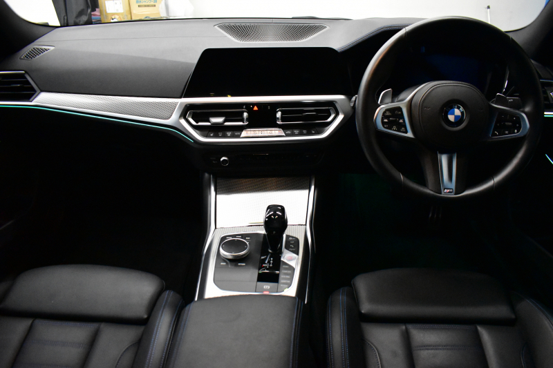 BMW 3シリーズ M340i Xﾄﾞﾗｲﾌﾞ ｲﾉﾍﾞｰｼｮﾝP ﾋｰﾀｰ付ﾌﾞﾗｯｸﾚｻﾞｰ ACC HUD ﾚｰｻﾞｰLEDﾗｲﾄ 可変Mｻｽ 19AW Mｽﾎﾟｰﾂﾌﾞﾚｰｷ&ﾃﾞﾌ ｼﾞｪｽﾁｬｰC付ﾀｯﾁﾊﾟﾈﾙﾅﾋﾞ全周囲ｶﾒﾗ ﾊｰﾏﾝｶｰﾄﾞﾝ 側面衝突&車線変更&逸脱警告 2年保証