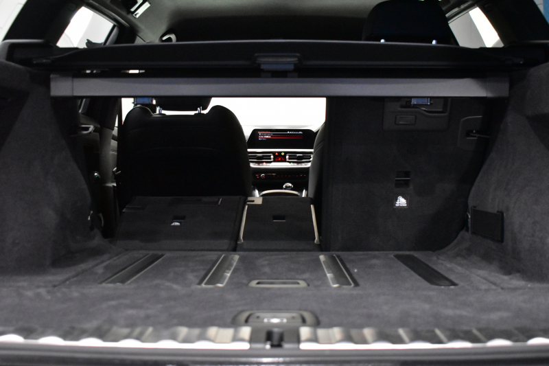 BMW 3シリーズ 320d Xﾄﾞﾗｲﾌﾞ ﾂｰﾘﾝｸﾞ Mｽﾎﾟｰﾂ 4WD ﾊｲﾗｲﾝ＆ｺﾝﾌｫｰﾄP ﾌﾙｾｸﾞTV 19AW Pｱｼｽﾄﾌﾟﾗｽ 3Dﾋﾞｭｰ全周囲ｶﾒﾗ ﾋｰﾀｰ付黒革 BMWﾗｲﾌﾞｺｯｸﾋﾟｯﾄ ｱｯﾌﾟﾙｶｰﾌﾟﾚｲ  ACC LEDﾍｯﾄﾞﾗｲﾄ 車線変更&逸脱&歩行者警告 2年保証