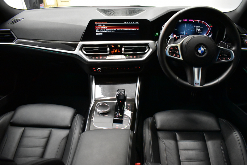 BMW 3シリーズ 320d Xﾄﾞﾗｲﾌﾞ ﾂｰﾘﾝｸﾞ Mｽﾎﾟｰﾂ 4WD ﾊｲﾗｲﾝ＆ｺﾝﾌｫｰﾄP ﾌﾙｾｸﾞTV 19AW Pｱｼｽﾄﾌﾟﾗｽ 3Dﾋﾞｭｰ全周囲ｶﾒﾗ ﾋｰﾀｰ付黒革 BMWﾗｲﾌﾞｺｯｸﾋﾟｯﾄ ｱｯﾌﾟﾙｶｰﾌﾟﾚｲ  ACC LEDﾍｯﾄﾞﾗｲﾄ 車線変更&逸脱&歩行者警告 2年保証