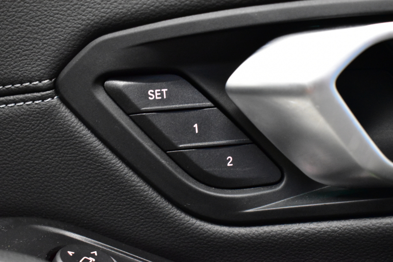 BMW 3シリーズ 320d Xﾄﾞﾗｲﾌﾞ ﾂｰﾘﾝｸﾞ Mｽﾎﾟｰﾂ 4WD ﾊｲﾗｲﾝ＆ｺﾝﾌｫｰﾄP ﾌﾙｾｸﾞTV 19AW Pｱｼｽﾄﾌﾟﾗｽ 3Dﾋﾞｭｰ全周囲ｶﾒﾗ ﾋｰﾀｰ付黒革 BMWﾗｲﾌﾞｺｯｸﾋﾟｯﾄ ｱｯﾌﾟﾙｶｰﾌﾟﾚｲ  ACC LEDﾍｯﾄﾞﾗｲﾄ 車線変更&逸脱&歩行者警告 2年保証