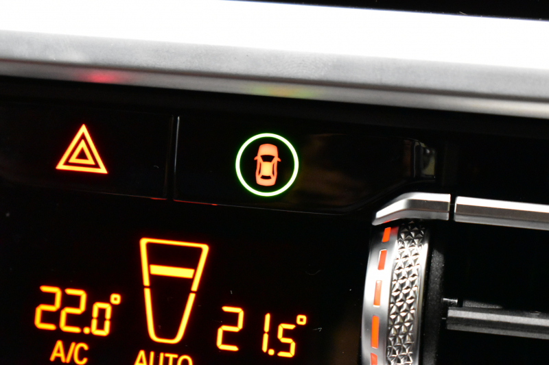 BMW 4シリーズ M440i xDriveｸｰﾍﾟ ｻﾝﾙｰﾌ ｲﾉﾍﾞｰｼｮﾝ&ｺﾝﾌｫｰﾄP ﾋｰﾀｰ付赤革 ﾚｰｻﾞｰLEDﾍｯﾄﾞﾗｲﾄ ACC HUD Mｽﾎﾟｰﾂﾃﾞﾌ&ﾌﾞﾚｰｷ 可変Mｻｽ ﾗｲﾌﾞｺｯｸﾋﾟｯﾄ全周囲ｶﾒﾗ Pｱｼｽﾄ LCW Apple Car Play ﾌﾙｾｸﾞ harman/kardon 19AW 2年保証