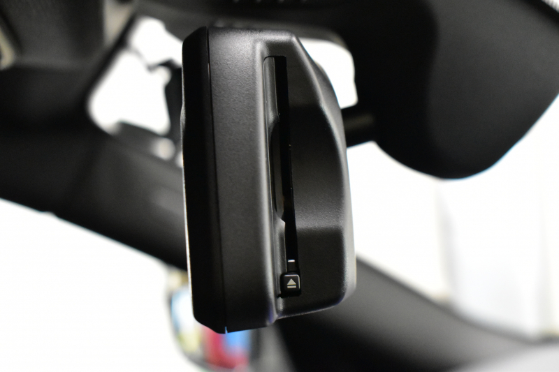 BMW 2シリーズ M240iXﾄﾞﾗｲﾌﾞ ｸｰﾍﾟ 新車保証R7年10月迄  ｶｰﾌﾞﾄﾞﾃﾞｨｽﾌﾟﾚｲ 1ｵｰﾅｰ ﾊｲﾗｲﾝP 4WD ﾋｰﾀｰ付黒革 Mｽﾎﾟｰﾂﾌﾞﾚｰｷ&ﾃﾞﾌ ACC HUD BMWﾗｲﾌﾞｺｯｸﾋﾟｯﾄ ﾅﾋﾞ全周囲ｶﾒﾗ ｱｯﾌﾟﾙｶｰﾌﾟﾚｲ LEDﾍｯﾄﾞﾗｲﾄ 19AW 2年保証