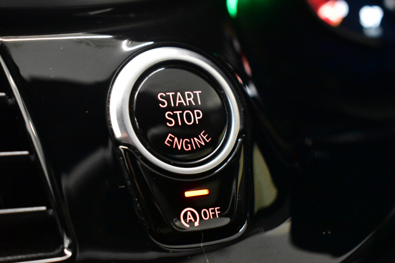 BMW 5シリーズ 523iﾂｰﾘﾝｸﾞ Mｽﾎﾟｰﾂ ｲﾉﾍﾞｰｼｮﾝ&ﾊｲﾗｲﾝP 液晶ﾒｰﾀｰ LEDﾍｯﾄﾞﾗｲﾄ 全席ﾋｰﾀｰ付黒革 追従ACC HUD ｼﾞｪｽﾁｬｰｺﾝﾄﾛｰﾙ対応ﾀｯﾁﾊﾟﾈﾙHDDﾅﾋﾞ 全周囲ｶﾒﾗ3Dﾋﾞｭｰ Pｱｼｽﾄ ﾜｲﾔﾚｽ充電 車線変更&逸脱&歩行者警告 19AW ﾃﾞｨｽﾌﾟﾚｲｷｰ 2年保証