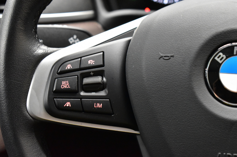 BMW X1 Xdrive18d Xﾗｲﾝ LCI後期 ﾌｪｲｽﾘﾌﾄ後ﾓﾃﾞﾙ 4WD ｾﾚｸﾄ&ｱﾄﾞﾊﾞﾝｽﾄﾞｱｸﾃｨﾌﾞｾｰﾌﾃｨ&ﾊｲﾗｲﾝ&ｺﾝﾌｫｰﾄP ﾊﾟﾉﾗﾏｻﾝR 追従ACC ﾋｰﾀｰ付電動ﾓｶﾚｻﾞｰ LEDﾍｯﾄﾞﾗｲﾄ 18AW 車線逸脱&歩行者警告 ﾀｯﾁﾊﾟﾈﾙHDDﾅﾋﾞBｶﾒﾗPｱｼｽﾄ 電動Rｹﾞｰﾄ ｽﾏｰﾄｷｰ 2年保証