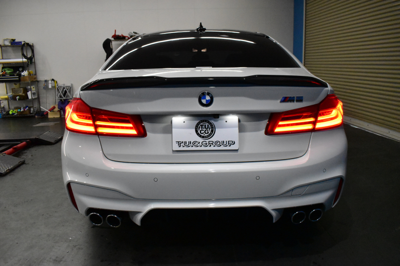 BMW Mシリーズ M5 V8ﾂｲﾝﾀｰﾎﾞ600馬力 MxDrive（4WD/2WD切替可）ｺﾝﾌｫｰﾄP  全席ﾋｰﾀｰ&前席ﾍﾞﾝﾁﾚｰｼｮﾝ&ﾏｯｻｰｼﾞ付ﾌﾞﾗｯｸﾚｻﾞｰ ｽﾃｱﾘﾝｸﾞﾋｰﾀｰ ｱﾝﾋﾞｴﾝﾄｴｱP  追従ACC LCW LEDﾍｯﾄﾞﾗｲﾄ HUD ﾀﾞｰｸｶｰﾎﾞﾝｱﾙﾐｲﾝﾃﾘｱ 液晶ﾒｰﾀｰ 3Dﾋﾞｭｰ 20AW 2年保証