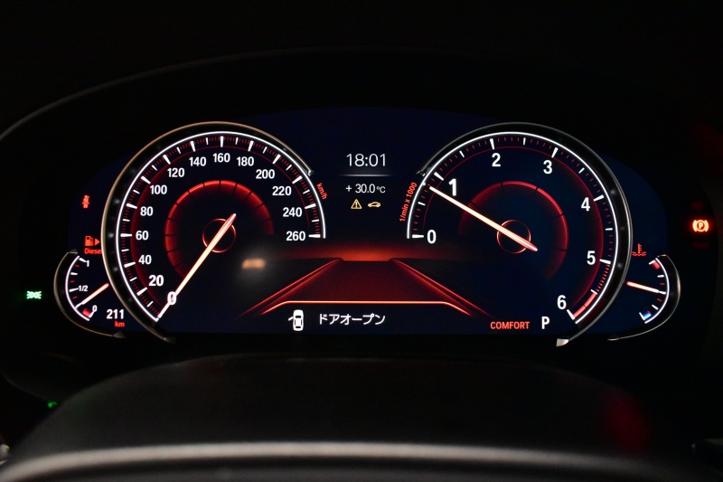 BMW 5シリーズ 523d Mｽﾎﾟｰﾂ ｲﾉﾍﾞｰｼｮﾝ&ﾊｲﾗｲﾝP 全席ﾋｰﾀｰ付黒革 LEDﾍｯﾄﾞﾗｲﾄ 追従ACC HUD ｼﾞｪｽﾁｬｰCﾀｯﾁﾊﾟﾈﾙ対応iﾄﾞﾗｲﾌﾞHDDﾅﾋﾞﾌﾙｾｸﾞ 全周囲ｶﾒﾗ3Dﾋﾞｭｰ 車線変更&逸脱警告 衝突軽減B 電動ﾄﾗﾝｸ 19AW 液晶ﾒｰﾀｰ ﾜｲﾔﾚｽ充電 2年保証