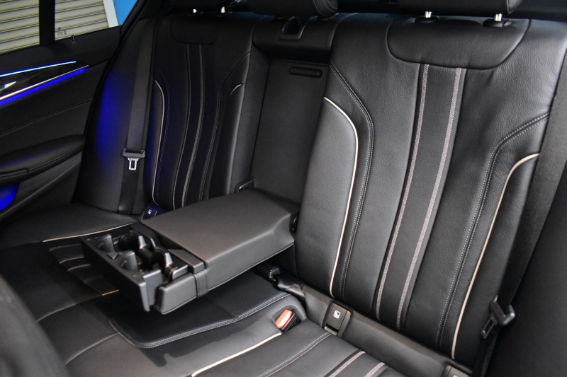 BMW 5シリーズ 523d Mｽﾎﾟｰﾂ ｲﾉﾍﾞｰｼｮﾝ&ﾊｲﾗｲﾝP 全席ﾋｰﾀｰ付黒革 LEDﾍｯﾄﾞﾗｲﾄ 追従ACC HUD ｼﾞｪｽﾁｬｰCﾀｯﾁﾊﾟﾈﾙ対応iﾄﾞﾗｲﾌﾞHDDﾅﾋﾞﾌﾙｾｸﾞ 全周囲ｶﾒﾗ3Dﾋﾞｭｰ 車線変更&逸脱警告 衝突軽減B 電動ﾄﾗﾝｸ 19AW 液晶ﾒｰﾀｰ ﾜｲﾔﾚｽ充電 2年保証