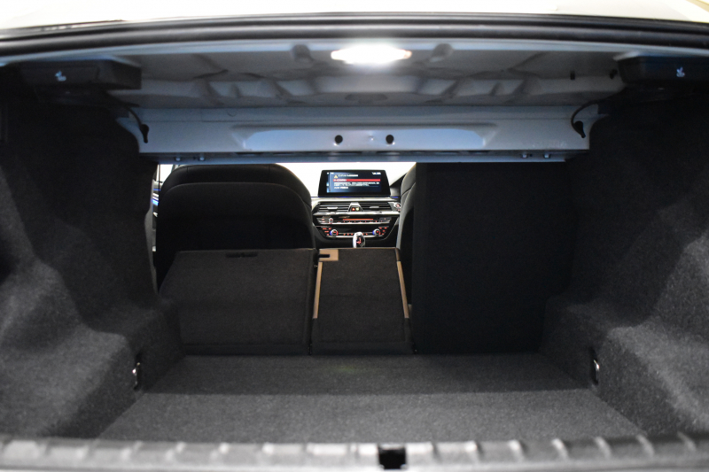 BMW 5シリーズ 523d Mｽﾎﾟｰﾂ ｲﾉﾍﾞｰｼｮﾝ&ﾊｲﾗｲﾝP 全席ﾋｰﾀｰ付黒革 LEDﾍｯﾄﾞﾗｲﾄ 追従ACC HUD ｼﾞｪｽﾁｬｰCﾀｯﾁﾊﾟﾈﾙ対応iﾄﾞﾗｲﾌﾞHDDﾅﾋﾞﾌﾙｾｸﾞ 全周囲ｶﾒﾗ3Dﾋﾞｭｰ 車線変更&逸脱警告 衝突軽減B 電動ﾄﾗﾝｸ 19AW 液晶ﾒｰﾀｰ ﾜｲﾔﾚｽ充電 2年保証