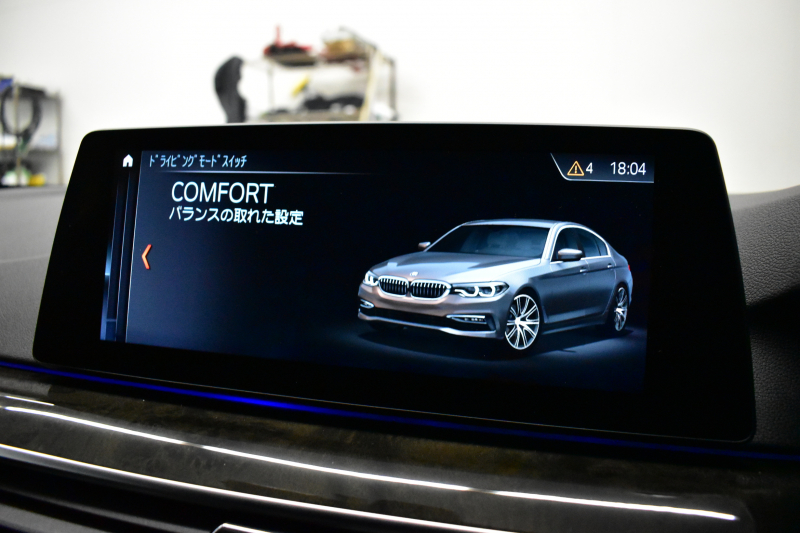 BMW 5シリーズ 523d Mｽﾎﾟｰﾂ ｲﾉﾍﾞｰｼｮﾝ&ﾊｲﾗｲﾝP 全席ﾋｰﾀｰ付黒革 LEDﾍｯﾄﾞﾗｲﾄ 追従ACC HUD ｼﾞｪｽﾁｬｰCﾀｯﾁﾊﾟﾈﾙ対応iﾄﾞﾗｲﾌﾞHDDﾅﾋﾞﾌﾙｾｸﾞ 全周囲ｶﾒﾗ3Dﾋﾞｭｰ 車線変更&逸脱警告 衝突軽減B 電動ﾄﾗﾝｸ 19AW 液晶ﾒｰﾀｰ ﾜｲﾔﾚｽ充電 2年保証