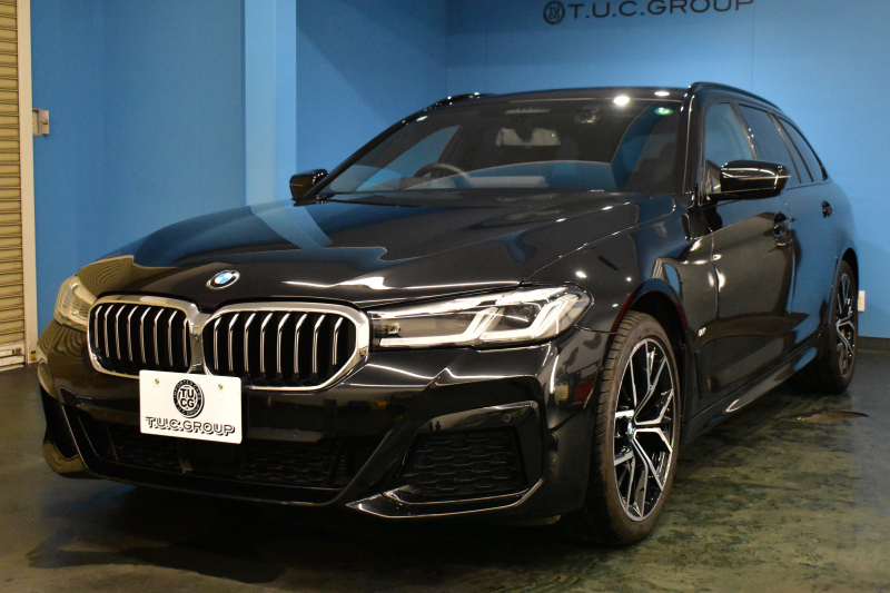 BMW 5シリーズ 523d Xﾄﾞﾗｲﾌﾞ ﾂｰﾘﾝｸﾞ Mｽﾎﾟｰﾂ LCI後期 ｴｸｽｸﾙｰｼﾌﾞﾅｯﾊﾟﾚｻﾞｰP 全席ﾋｰﾀｰ付ｴｸｽｸﾙｰｼﾌﾞﾅｯﾊﾟﾓｶﾚｻﾞｰ 新ﾃﾞｻﾞｲﾝLEDﾍｯﾄﾞﾗｲﾄ ACC HUD 19AW 可変ｻｽﾍﾟﾝｼｮﾝ ﾗｲﾌﾞｺｸﾋﾟｯﾄ ﾀｯﾁﾊﾟﾈﾙﾅﾋﾞTV3Dﾋﾞｭｰ 電動Rｹﾞｰﾄ ｽﾏｰﾄｷｰ 2年保証