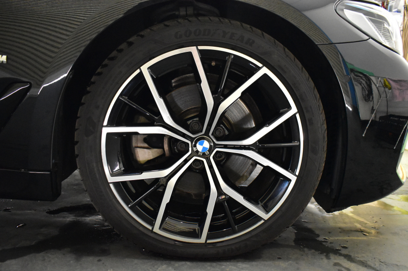 BMW 5シリーズ 523d Xﾄﾞﾗｲﾌﾞ ﾂｰﾘﾝｸﾞ Mｽﾎﾟｰﾂ LCI後期 ｴｸｽｸﾙｰｼﾌﾞﾅｯﾊﾟﾚｻﾞｰP 全席ﾋｰﾀｰ付ｴｸｽｸﾙｰｼﾌﾞﾅｯﾊﾟﾓｶﾚｻﾞｰ 新ﾃﾞｻﾞｲﾝLEDﾍｯﾄﾞﾗｲﾄ ACC HUD 19AW 可変ｻｽﾍﾟﾝｼｮﾝ ﾗｲﾌﾞｺｸﾋﾟｯﾄ ﾀｯﾁﾊﾟﾈﾙﾅﾋﾞTV3Dﾋﾞｭｰ 電動Rｹﾞｰﾄ ｽﾏｰﾄｷｰ 2年保証